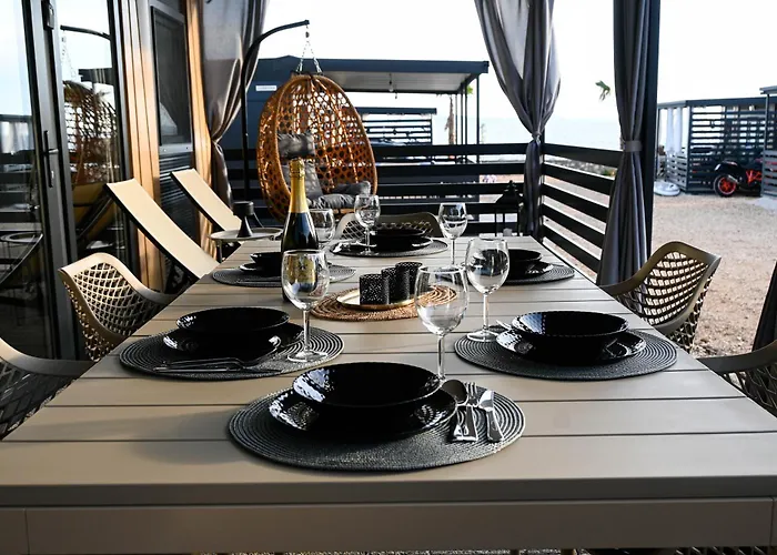 Innova Travelvir - Mobhome Ana 9 *