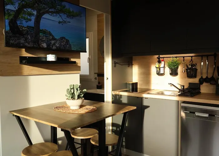 Innova Travelvir - Mobhome Ana 9 Vir