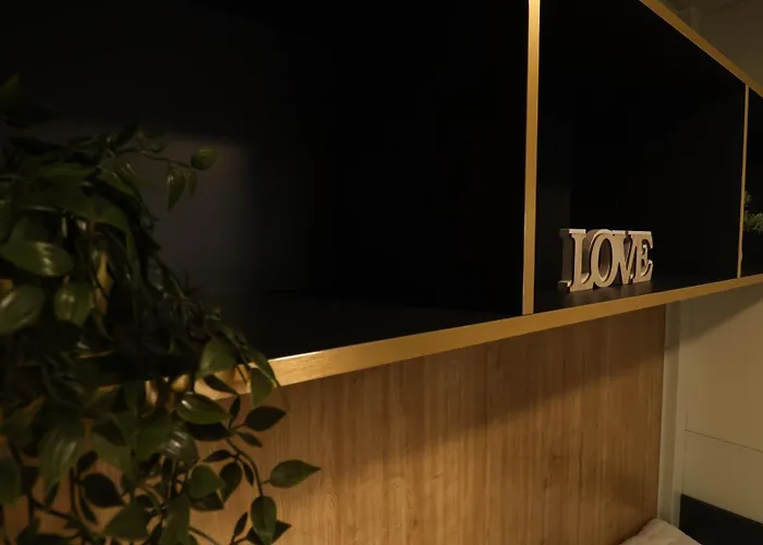 Innova Travelvir - Mobhome Ana 9 *